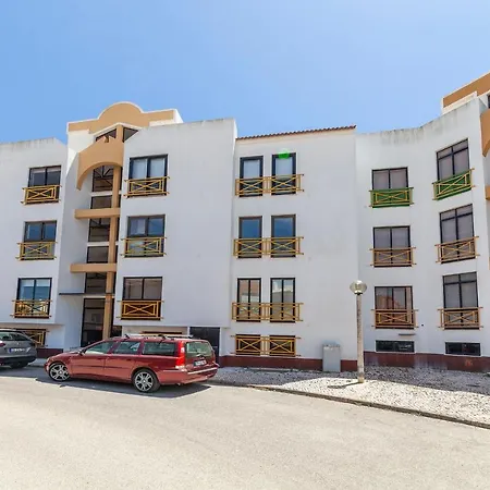 B36 - Dona Ana Secluded Spot Apartment Lagos